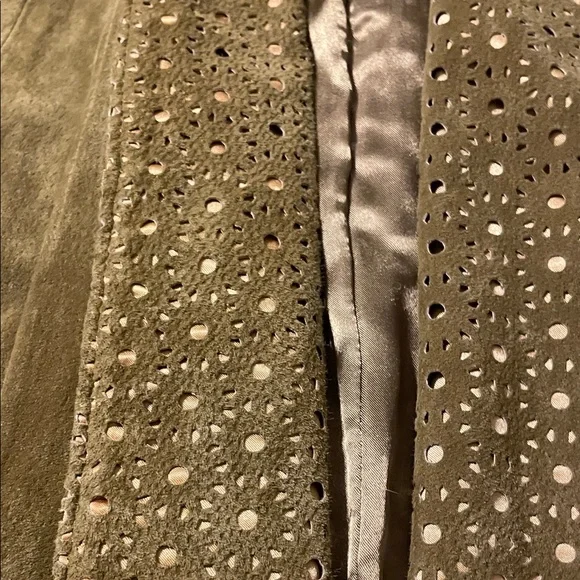 IMAN Olive Green Suede Open-Front Blazer with Embellished Collar 💯 leather - Picture 3 of 8